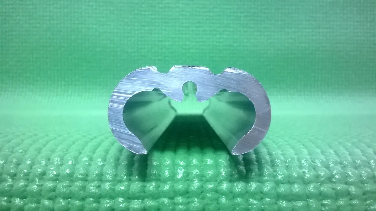 Conector de Aluminio — 2