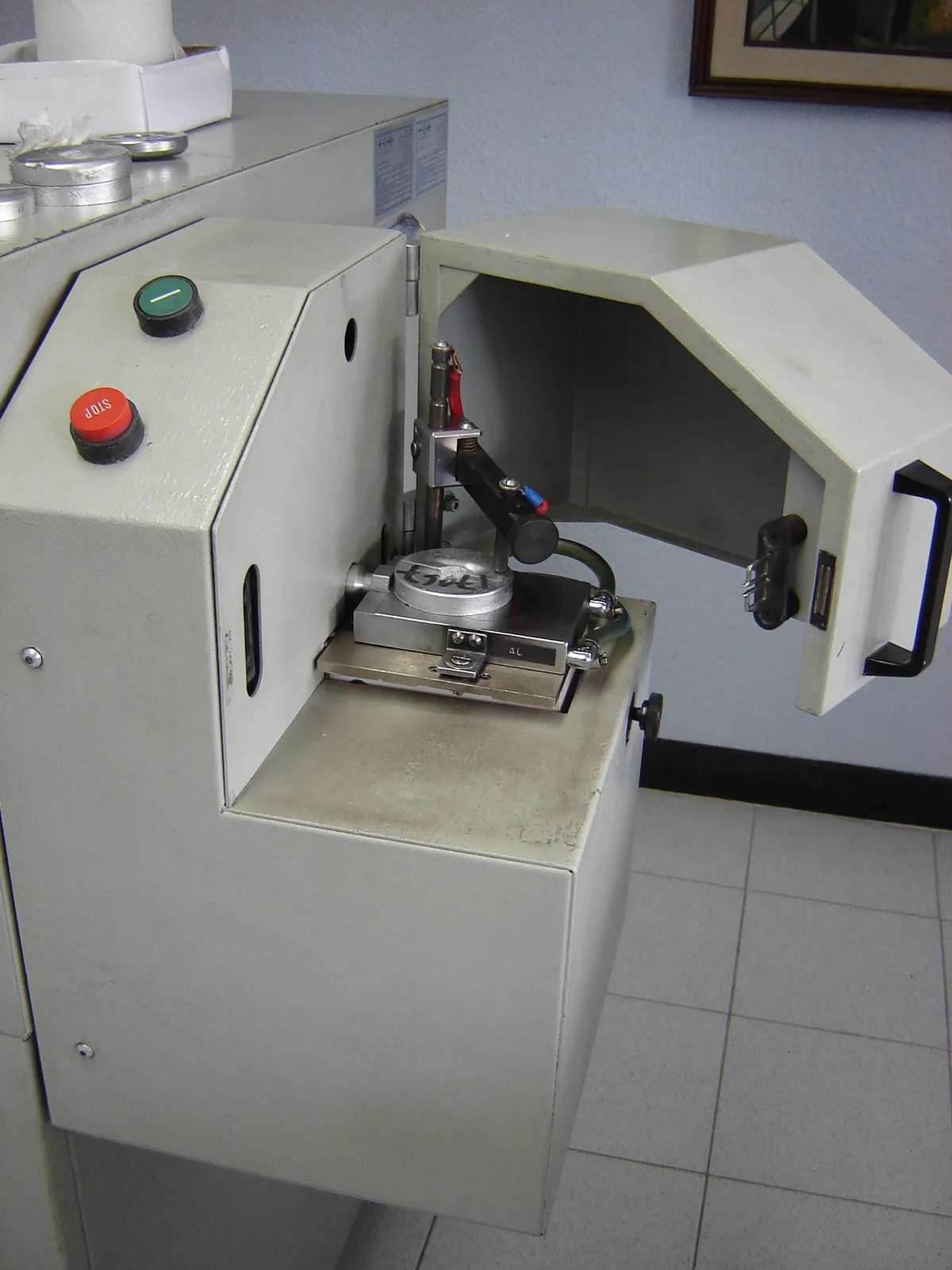 Espectrómetro ARL de Emisión por Chispa